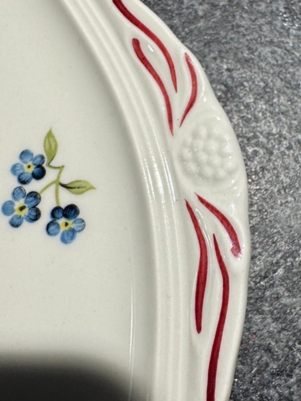 Villeroy & Boch 'Petite Fleur' Cake Plate/Serving Platter, Porcelain, Vintage - Picture 5 of 7